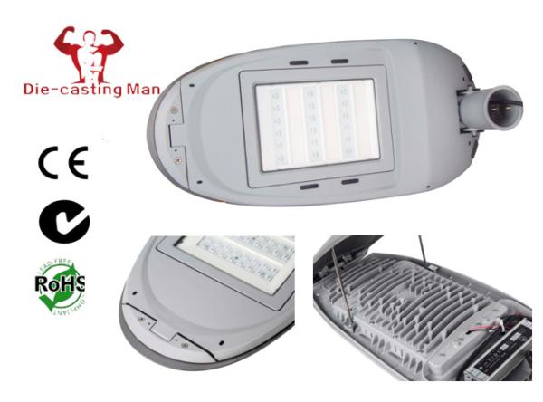 100-120 alumínio exterior IP65 da luz de rua 12000Lm do diodo emissor de luz do watt para a estrada principal e a área industrial