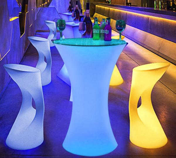 Muebles reciclables de molde rotativo resistentes a la intemperie Muebles de barras LED Ecológicos