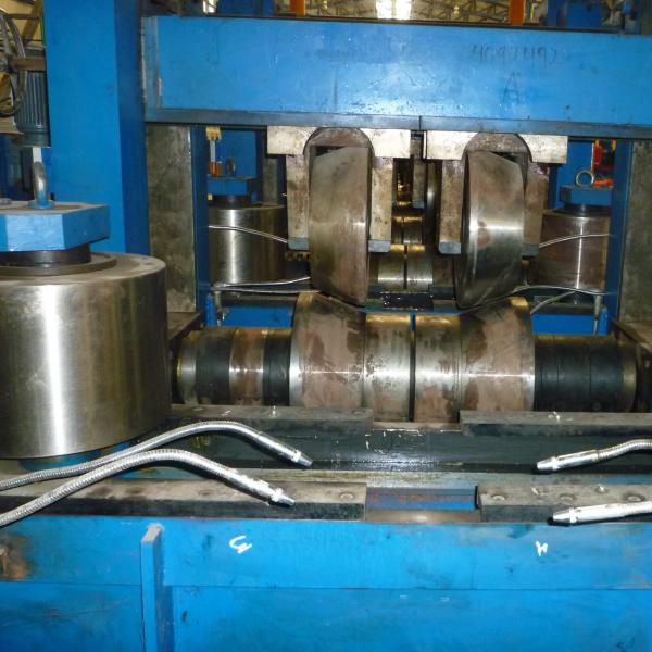 máquina de alta frequência 220kw do moinho de tubo do diâmetro de 76mm-165mm automática