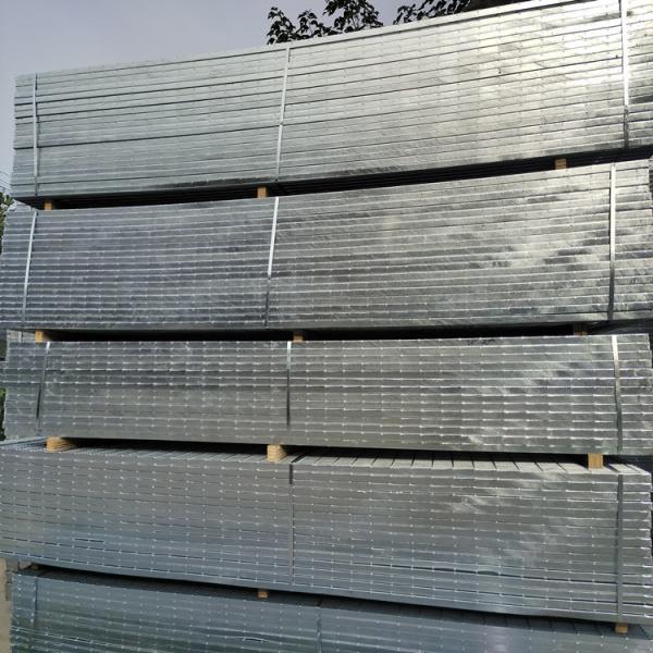 Prova de aço industrial da oxidação da raspagem da passagem dos trabalhadores