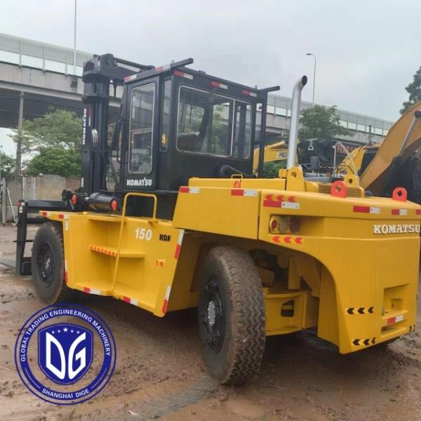 Подержанный вилочный погрузчик Komatsu 15 тонн Большой вилочный погрузчик 90% новый