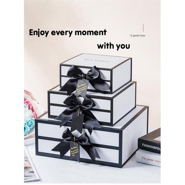 Одежды всех продаж роскошные душат смычка ленты пакета подарка подарочную коробку складчатости картона закрытия установленного магнитную