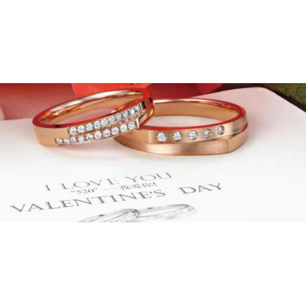 Thick Texture 18K Gold Couple Rings