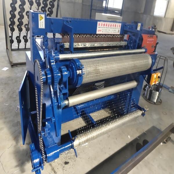 120times/Min 380V Stainless Steel Spot Welding Machine 6ft Width