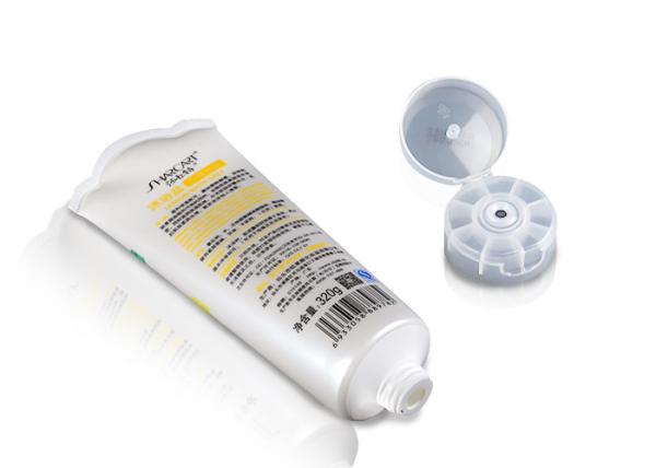 Labeling Body Lotion Plastic Cosmetic Tubes UV Coating Surface Decoration