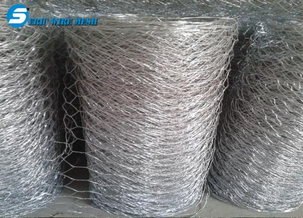 Galvanized/ pvc coated hexagonal wire mesh / chiken wire netting for poultry( China Supplier)