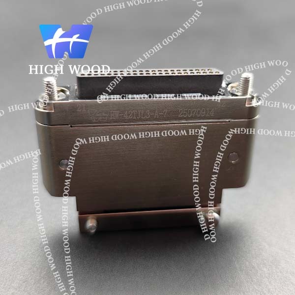 Customized Rectangular Connector HW-42TJL3-A-7