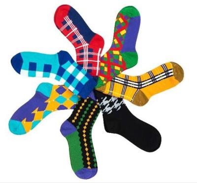 2015 Hot selling argyle patterned design cosy leisure customized cotton hosiery for men