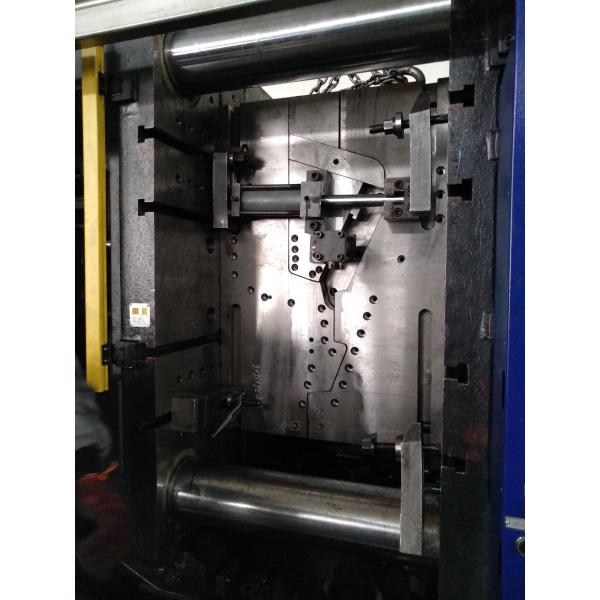 Инжекционный метод литья ПП пластиковый отливает в форму, Мулти инжекционный метод литья полости для взрослого/стула школы