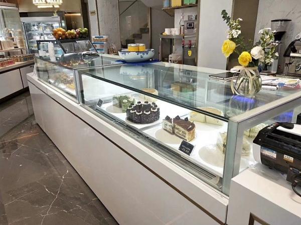 Back Sliding Door Bakery Glass Showcase , 1.2M Macaron Sandwich Display Refrigerator