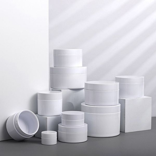 ABS Cap Plastic Cosmetic Jars Lightweight Beauty Jars with Custom Colors for Skincare Packaging