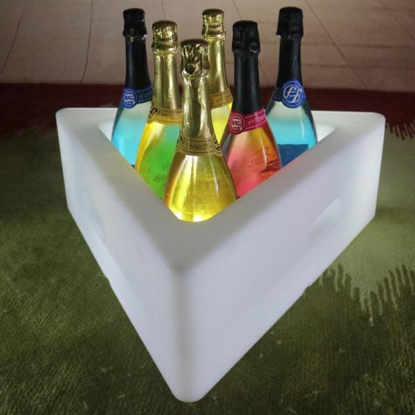 PE Plastic Triangular LED Ice Bucket 16 Colors Changing Rechargeable Lithium Battery