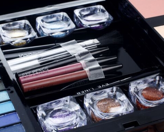 3 яруса все в одном цвете штейновых палитры макияжа минеральном материальном и Шиммер