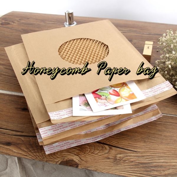 Regular Style Honeycomb Paper Bag 80GSM  Paper Padded Mailer Recyclable For Shipping