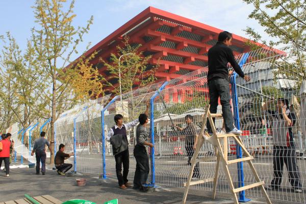 Pre-burying welded wire mesh fence,Welded wire mesh Garden fence, Galvanized Garden fence