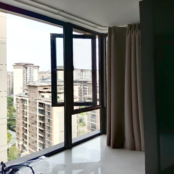 現代手動はえの網戸260*290cm