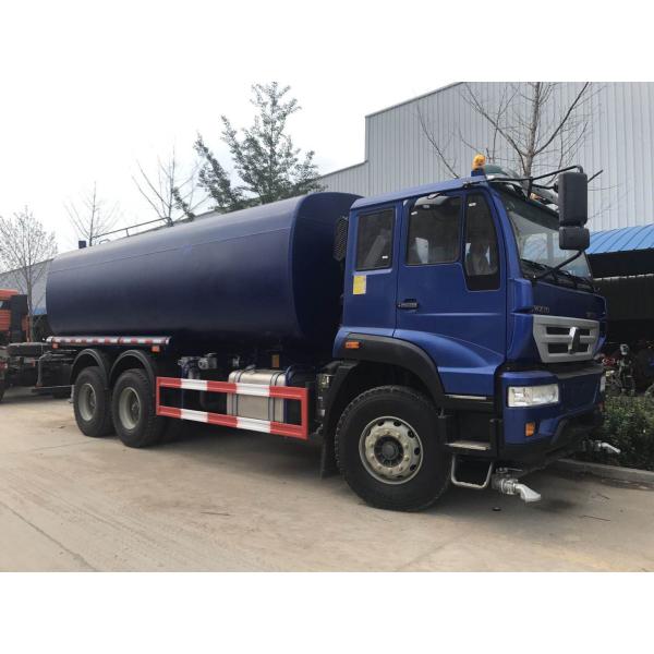 Camion de jet d'eau de Sinotruk Howo 7 6x4 Q345B 20000L