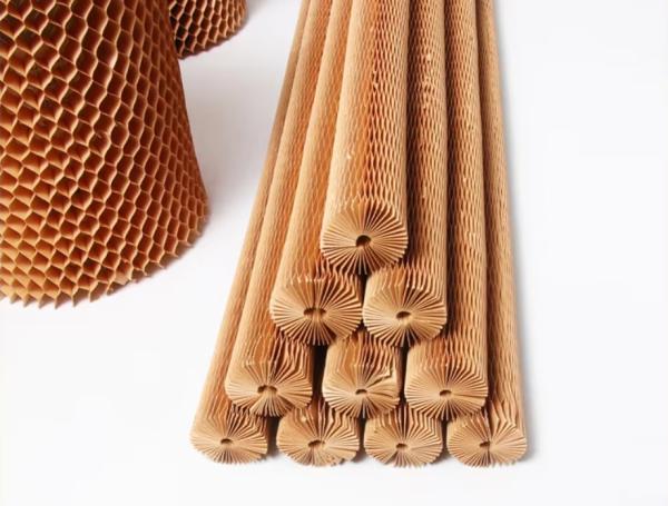 Recyclable Honeycomb Paper Sleeve Cylindrical Honeycomb Bottle Sleeve Customized