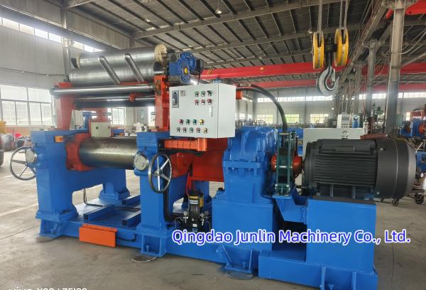 Rouleau de machine à mélanger le caoutchouc silicone est une machine à mélanger les couleurs en caoutchouc silicone résistante à l'usure