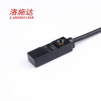 Sensor de proximidad trifilar inductivo rectangular plástico de alta velocidad DC Q10 para la detección de la velocidad
