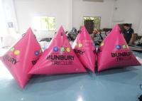 Bóias marcadoras infláveis ​​triangulares rosa para eventos de natação, bóias infláveis ​​amarelas para parques aquáticos