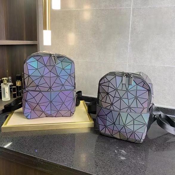 Geometric Rhombic Luminous Color-Changing Material Student Schoolbag Korean Version Male And Female Couple Backpack