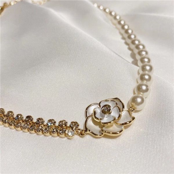 2025 New White Flower Diamond Pearl Ladies Necklace