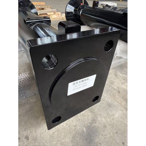 Steel Hard Chrome Plated Double Acting Hydraulic Cylinder For Lifting Machine Outrigger