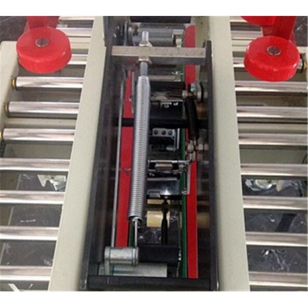 Semi Automatic Bottle Blowing Machine PET Plastic Bottle Blow Molding Machine