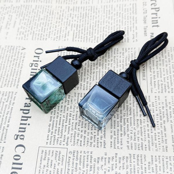 8ml Cuadrado Coche Perfume Aromaterapia Aceite Esencial Difusor Ventilación Perfumes Botellas