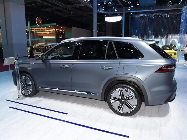 Looking for a Popular Used Car Check Out the 2022 Geely Xingyue L 1.5T Leishen Hi・F Hybrid Super Xun 5-Door 5-Seater SUV