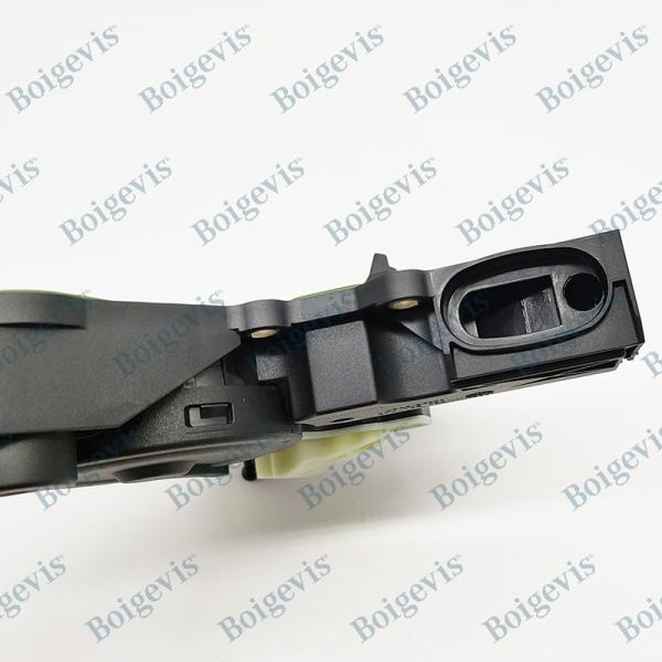 Séparateur d'eau d'huile d'automobile de haute qualité 06H103495AF pour VW Magotan B8 2.0T