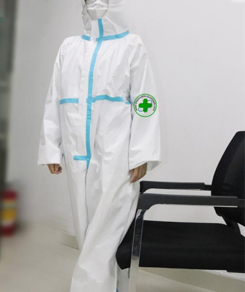 Disposable epidemic prevention supplies medical protective clothing isolation clothing conjoined hooded whole body