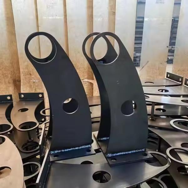 Producción de acero fundido de acero inoxidable de aluminio