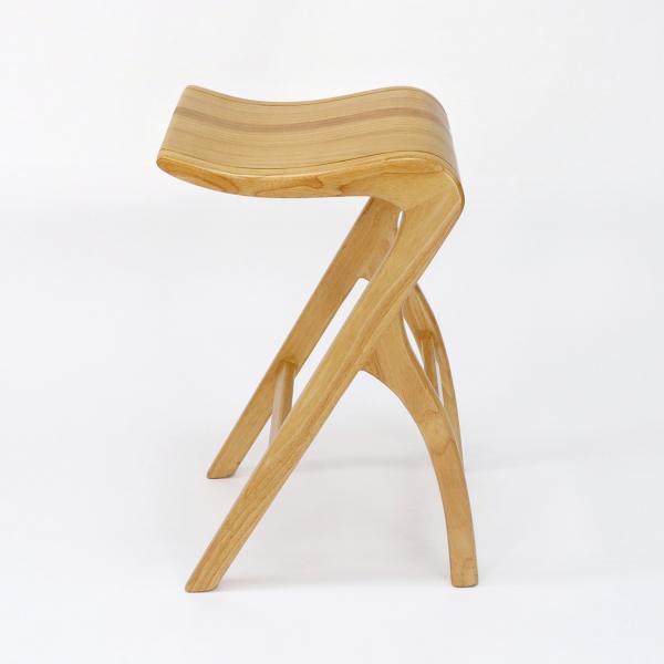 Home Bar Essential Lacquered Solid Wood Bar Stool with High Living Room Chair