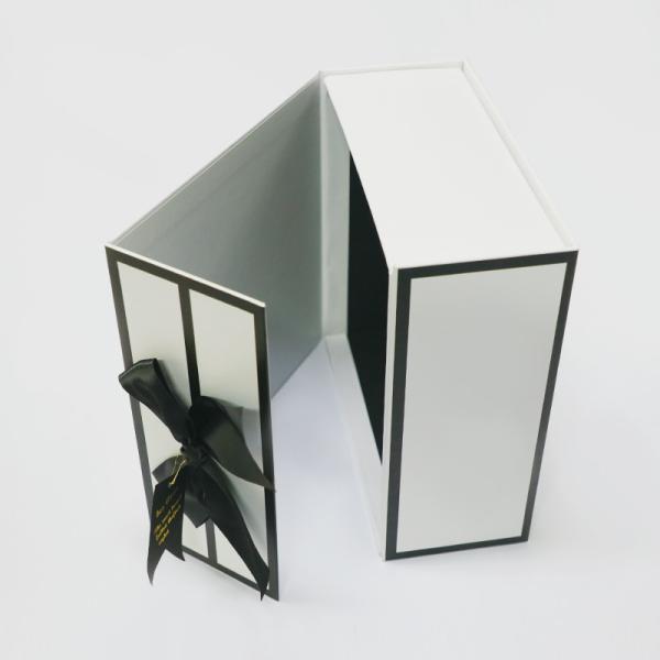 Hot Stamping Recyclable 157g 1.5mm Art Paper White Rectangle Box