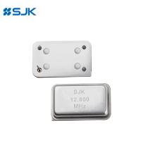 TCXO 10-52MHz 3.3V 10pF Cliepped Sine Wave Output a través de un agujero de 14 pines