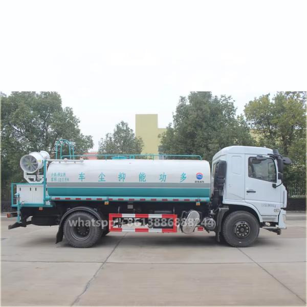 Dongfeng 12-14 Cbm Street Truck de pulvérisation Truck de pulvérisation roue à eau avec canon de brouillard