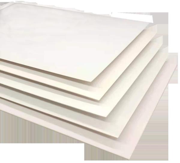 Rouleau de carton blanc 500mm de large pour couvertures de magazines et emballage