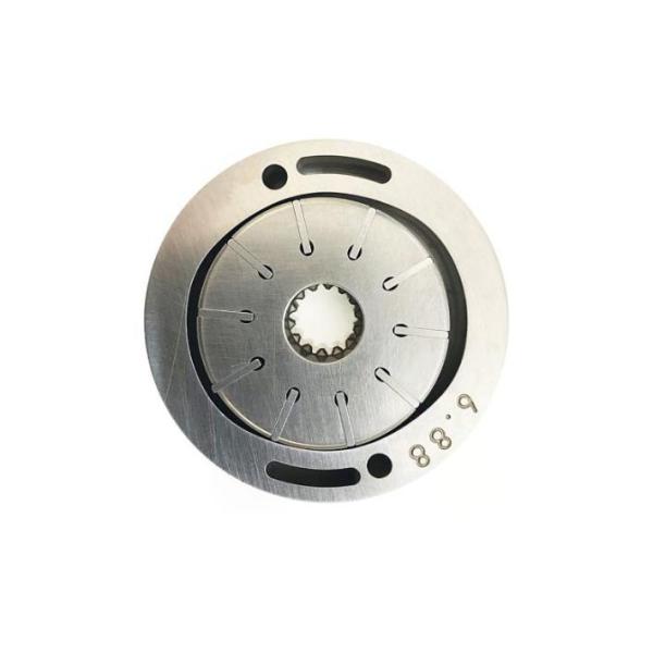 La commande numérique par ordinateur usinant des pièces de poudre métallique a aggloméré la surface d'oxydation de vapeur de 60 HRC