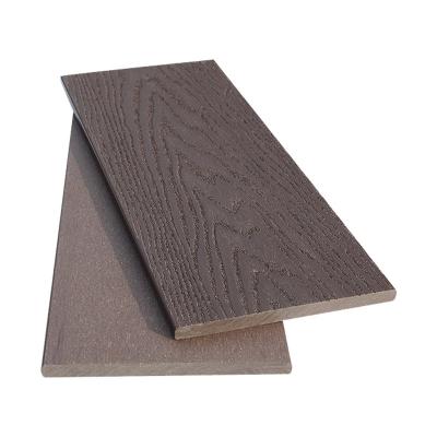O revestimento externo da parede do apartamento do café cobre o Woodgrain 3D de 139*9mm