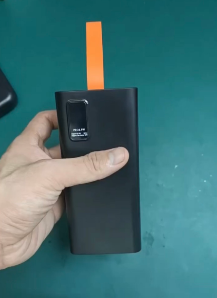 Large Capacity Li Polymer Power Bank LED Digital Display 4USB Type C Wireless PD 22.5W 50000mAh Wired Fast Charger