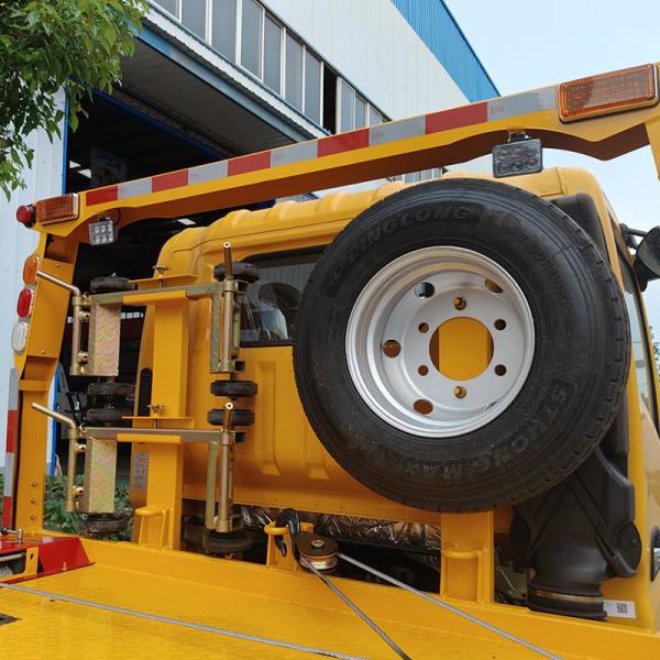 Road Rescue Vehicle JMC Heavy Duty Rotator Wrecker Foton Tow Truck With Hydraulic Winch