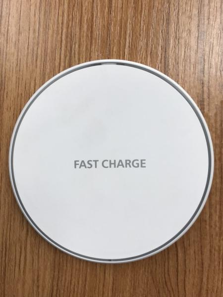 2019 Best Bargain Fast Charging Qi Certified 10W portable wireless charger