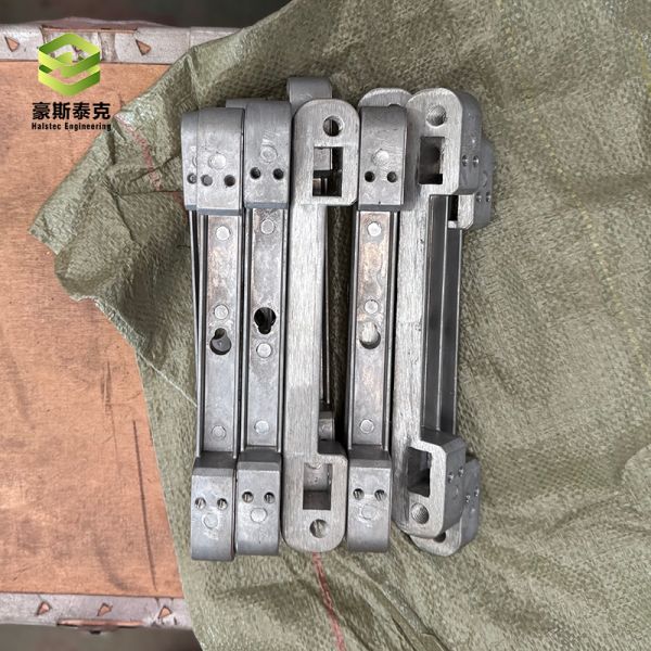 Clamping And Loading Green Bricks Customized Spare Parts Locate Plate Use For Stacking Machine