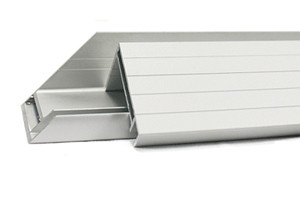 Рамка панели солнечных батарей изоляции жары алюминиевая легкая для того чтобы очистить и поддержать