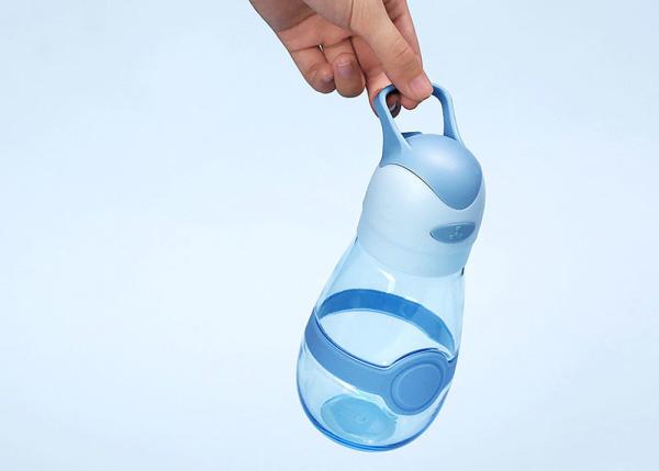 Plastic shaker outdoor sports water cup with mini fan 400ml