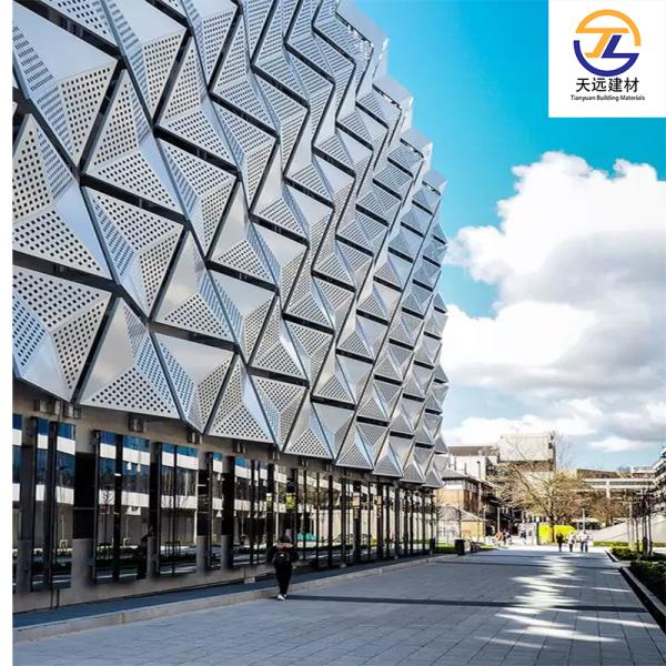 Fireproof Artistic Aluminum Honeycomb Panel Square Aluminum Baffle Ceiling