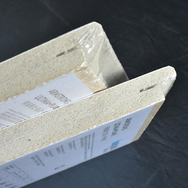 Materiais à prova de fogo Armstrong 2022 12mm Tecto de espuma acústica para construção de edifícios