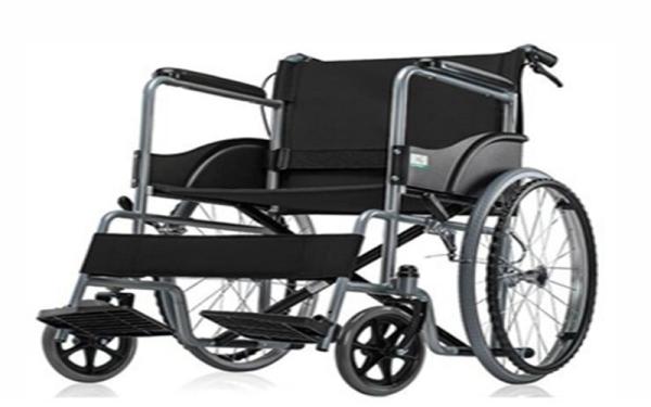 Hospital Furniture Manual Folding Wheelchair, Suitable For Elderly people